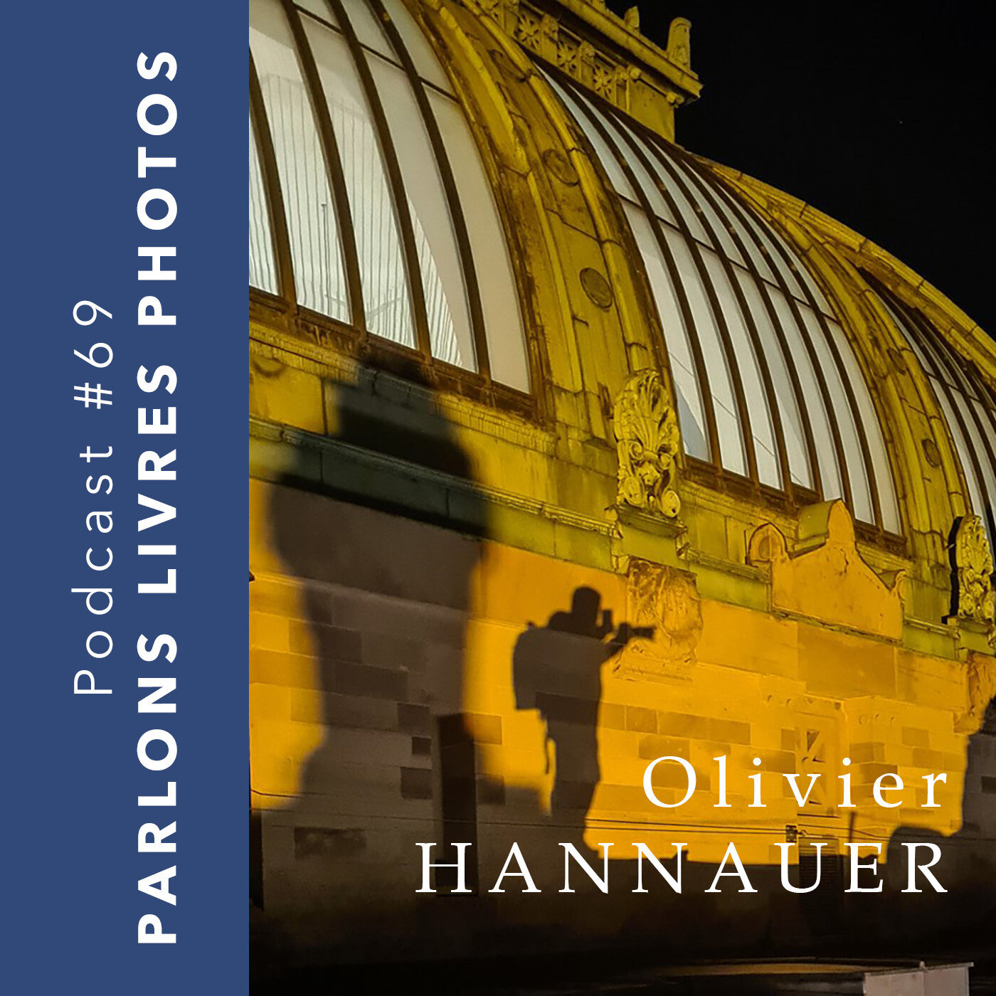 Olivier Hannauer, photographe de Strasbourg, dans sa galerie de la Petite France